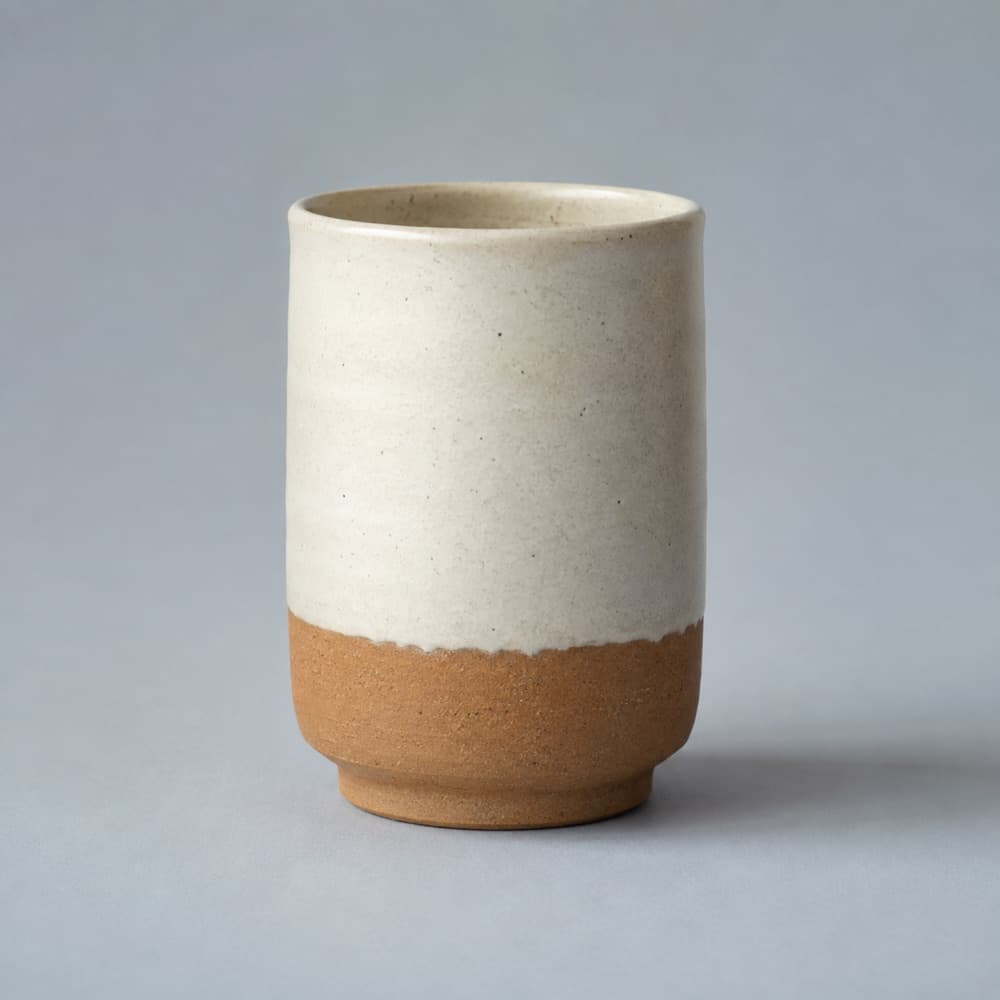 Yunomi Tall 240 ml — Tall, narrow, held in the fingers